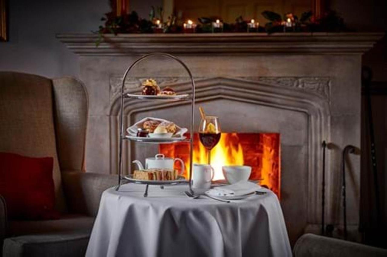 Feversham Arms Hotel & Verbena Spa 헴슬리 외부 사진