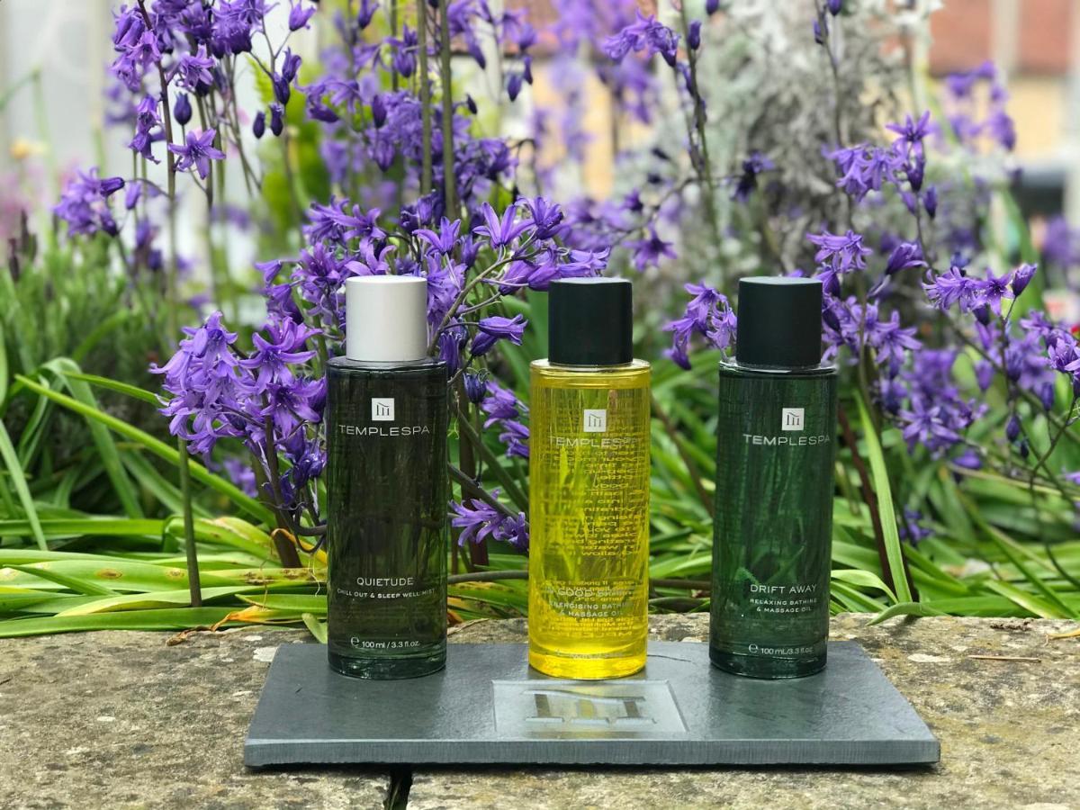 Feversham Arms Hotel & Verbena Spa 헴슬리 외부 사진