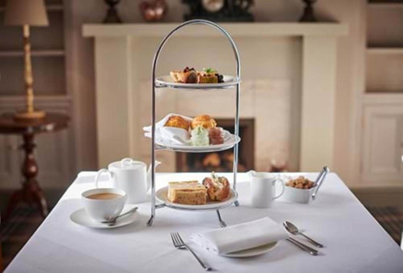 Feversham Arms Hotel & Verbena Spa 헴슬리 외부 사진